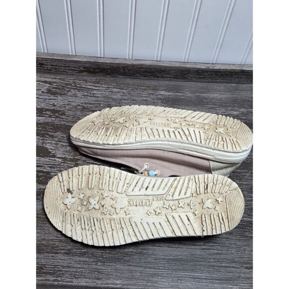 Hey Dude Women's Natural Wendy Canvas Comfort Slip on Sneaker Size 9 - Picture 6 of 6